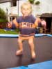 stones/05_trampoline_momo_200206_by-bill (24KB)