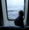 10_5_momo_window.jpg (109289 bytes)