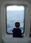 10_6_momo_window.jpg (87451 bytes)