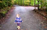 16_skates-path_momo_20021021 (121KB)